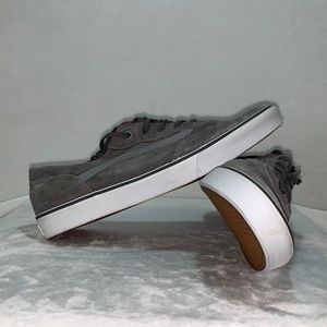 Vans Milton Suede Charcoal women’s size 11 *NEW*